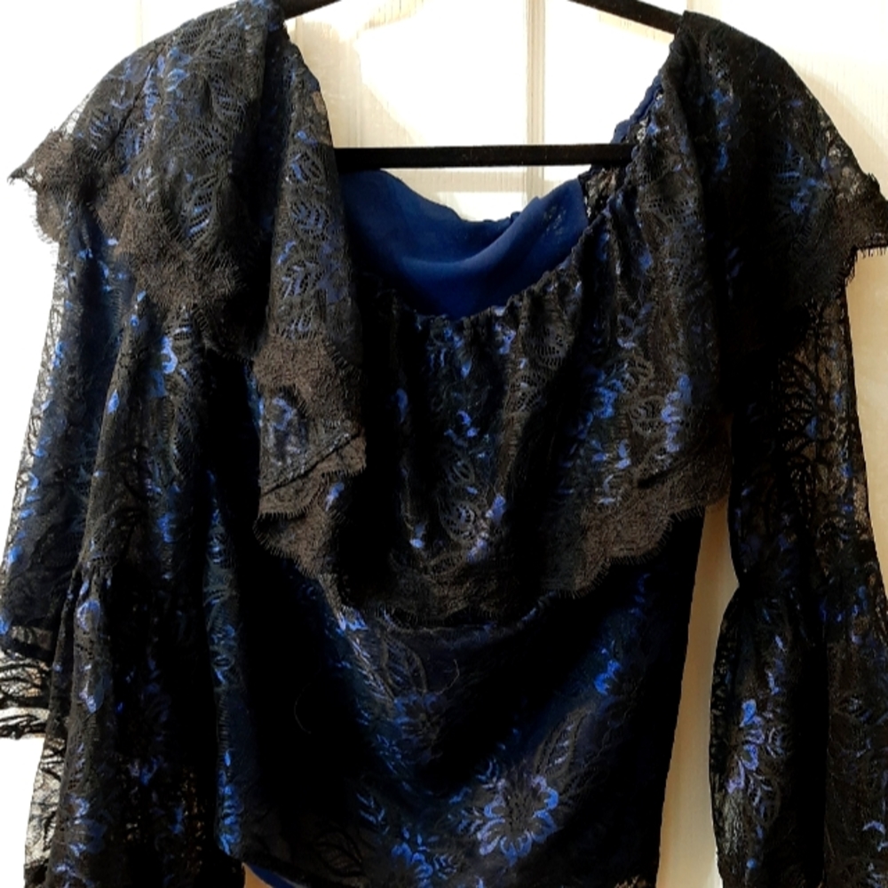 White House Black Market Blouse